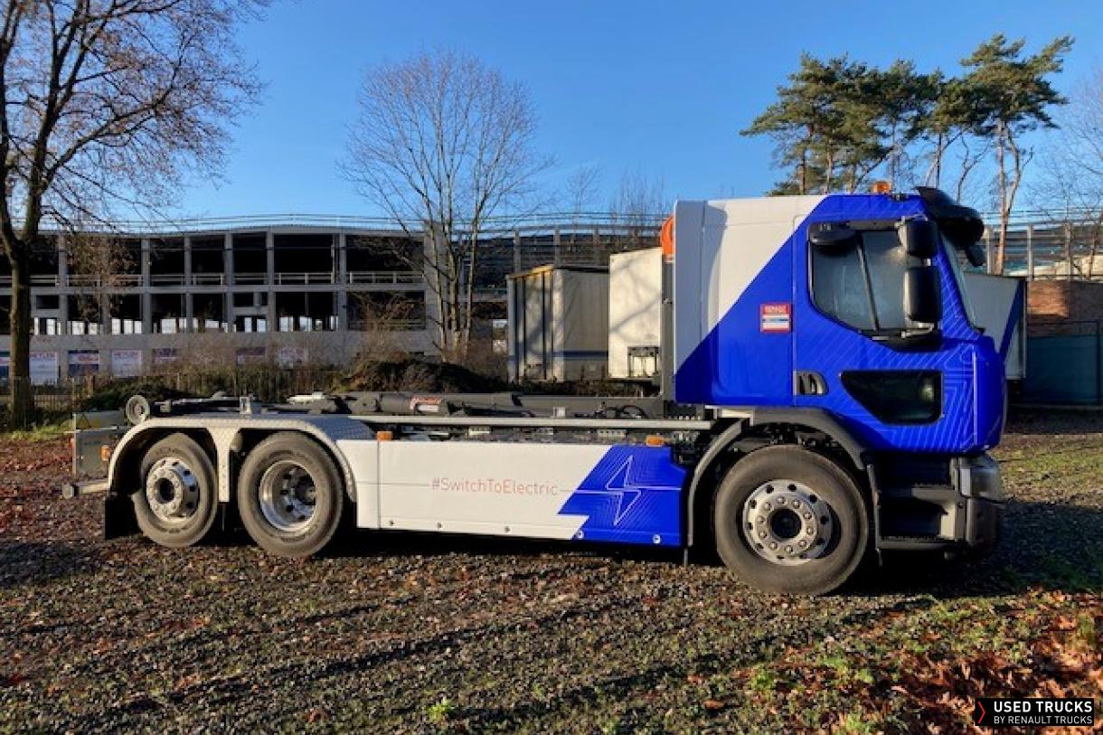 Renault Trucks D Wide 