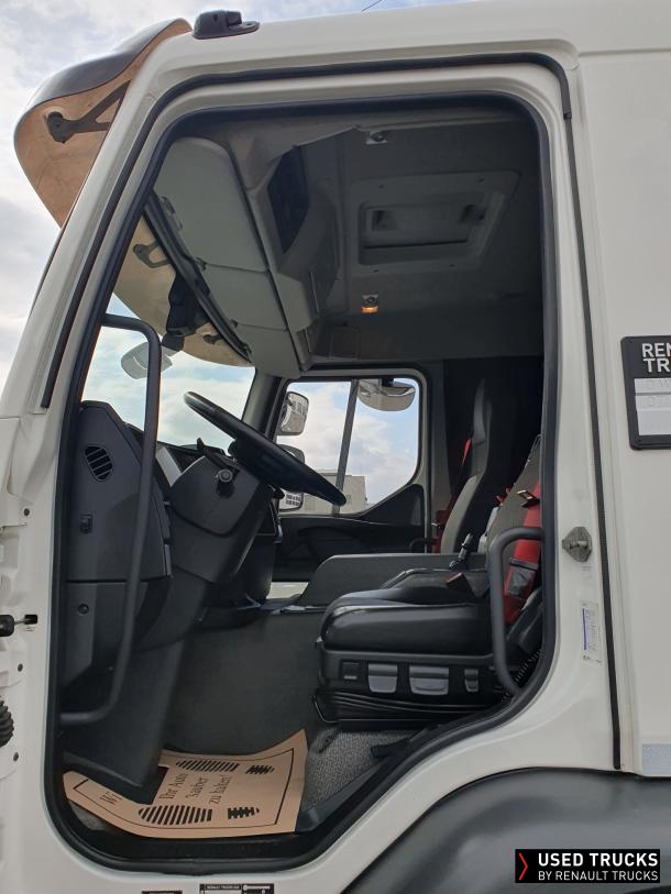 Renault Trucks D Wide 320