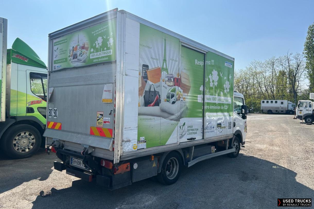 Renault Trucks Maxity 140