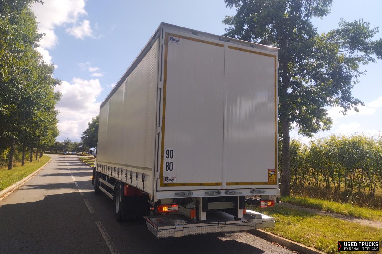 Renault Trucks D Wide 320