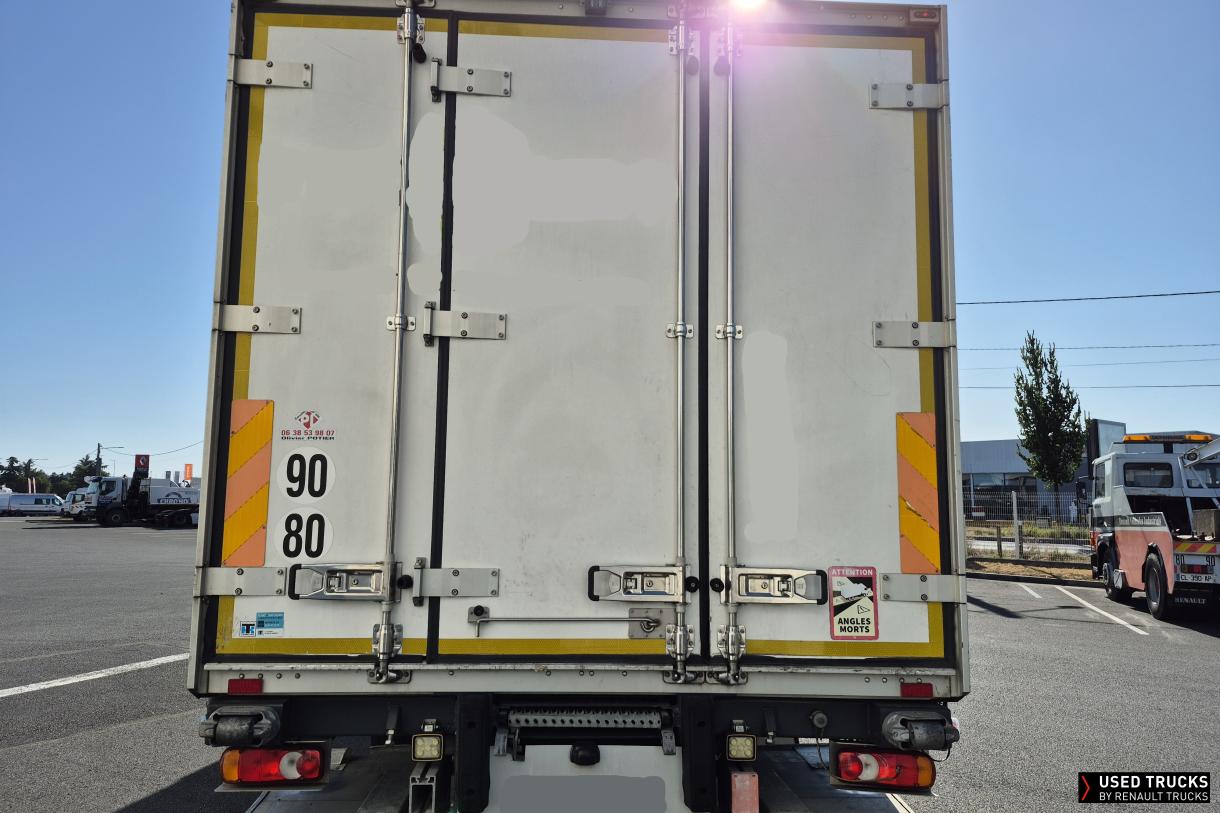 Renault Trucks D 240