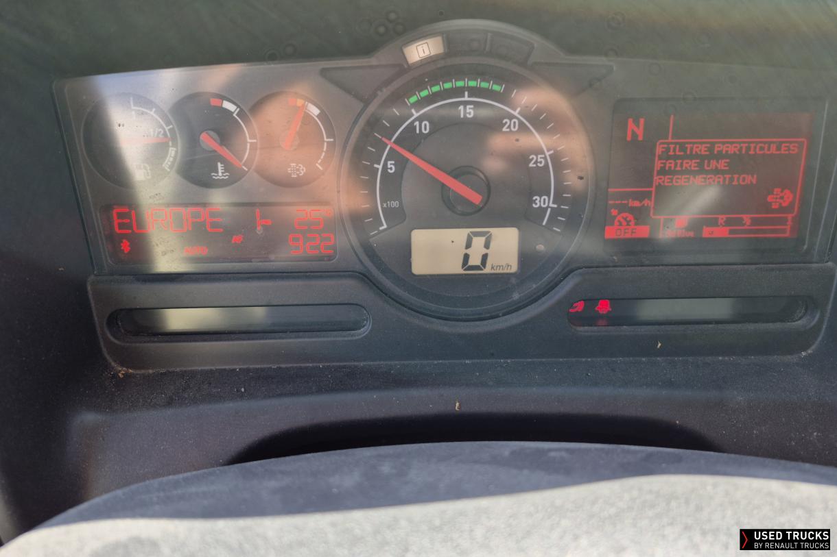 Renault Trucks D 240