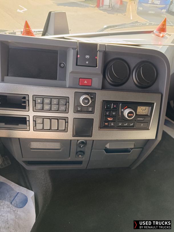 Renault Trucks T 380