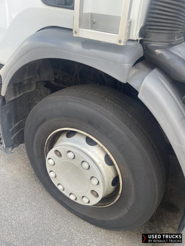 Renault Trucks D Wide 280
