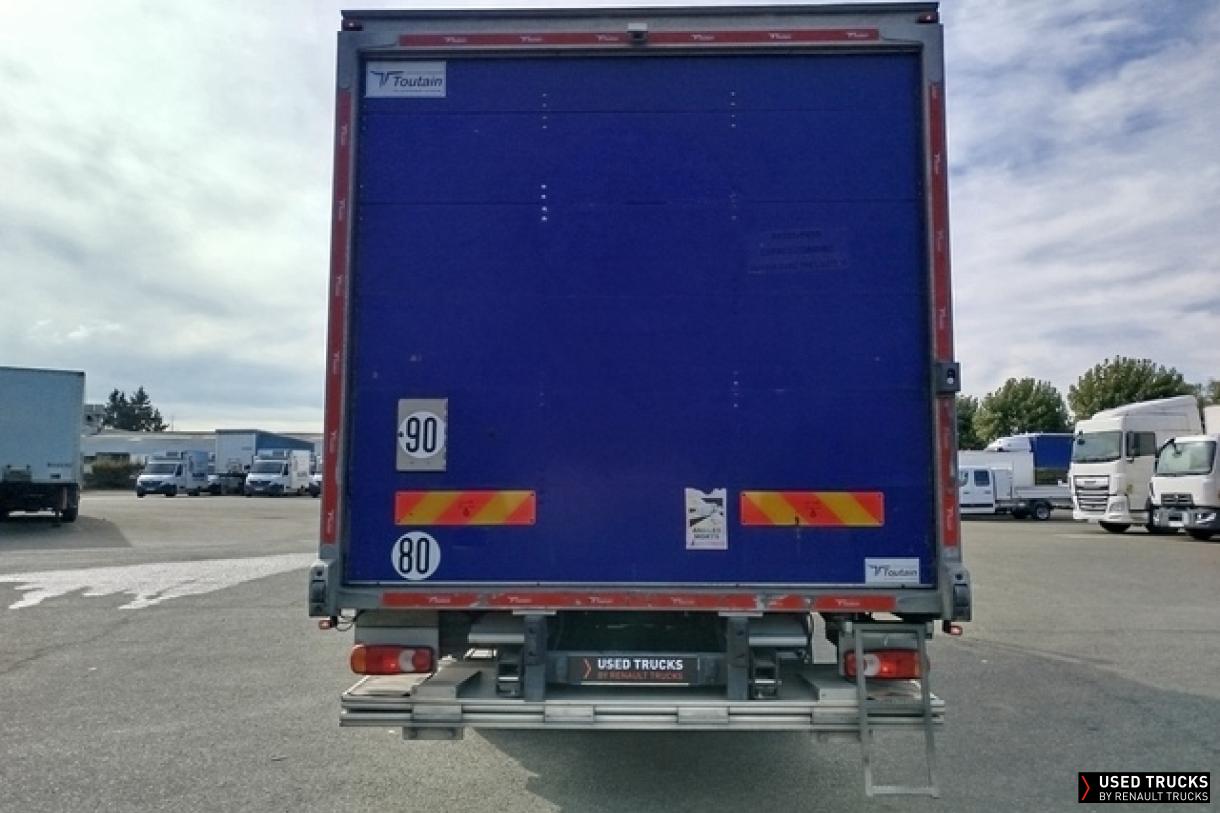 Renault Trucks D 210