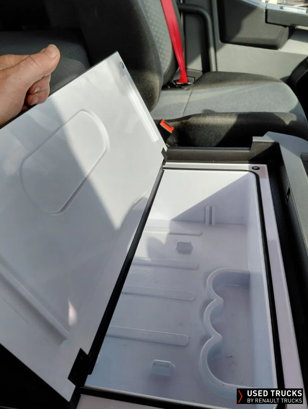 Renault Trucks K 440