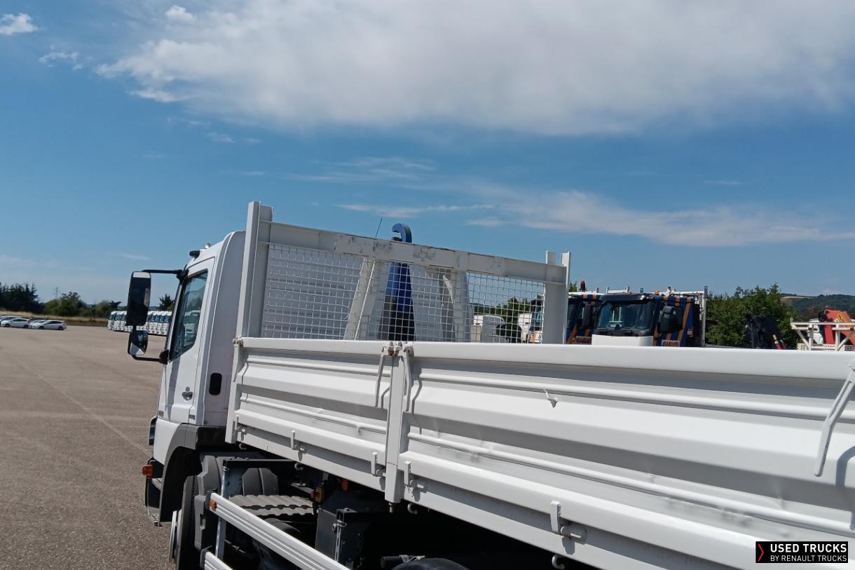 Mercedes-Benz Atego 180