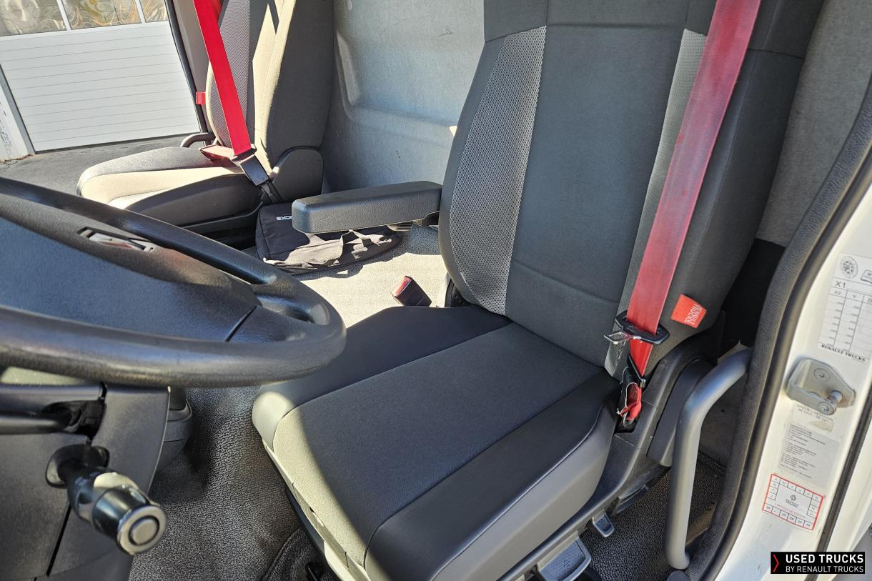 Renault Trucks D 210