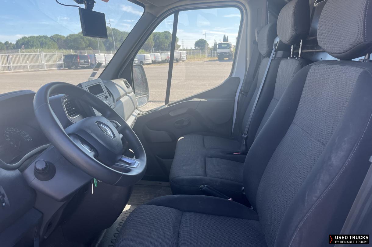 Renault Trucks Master 145