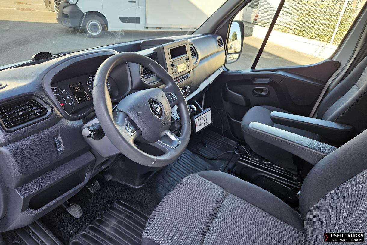 Renault Trucks Master 145