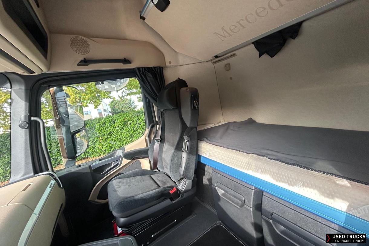 Mercedes-Benz Actros 530