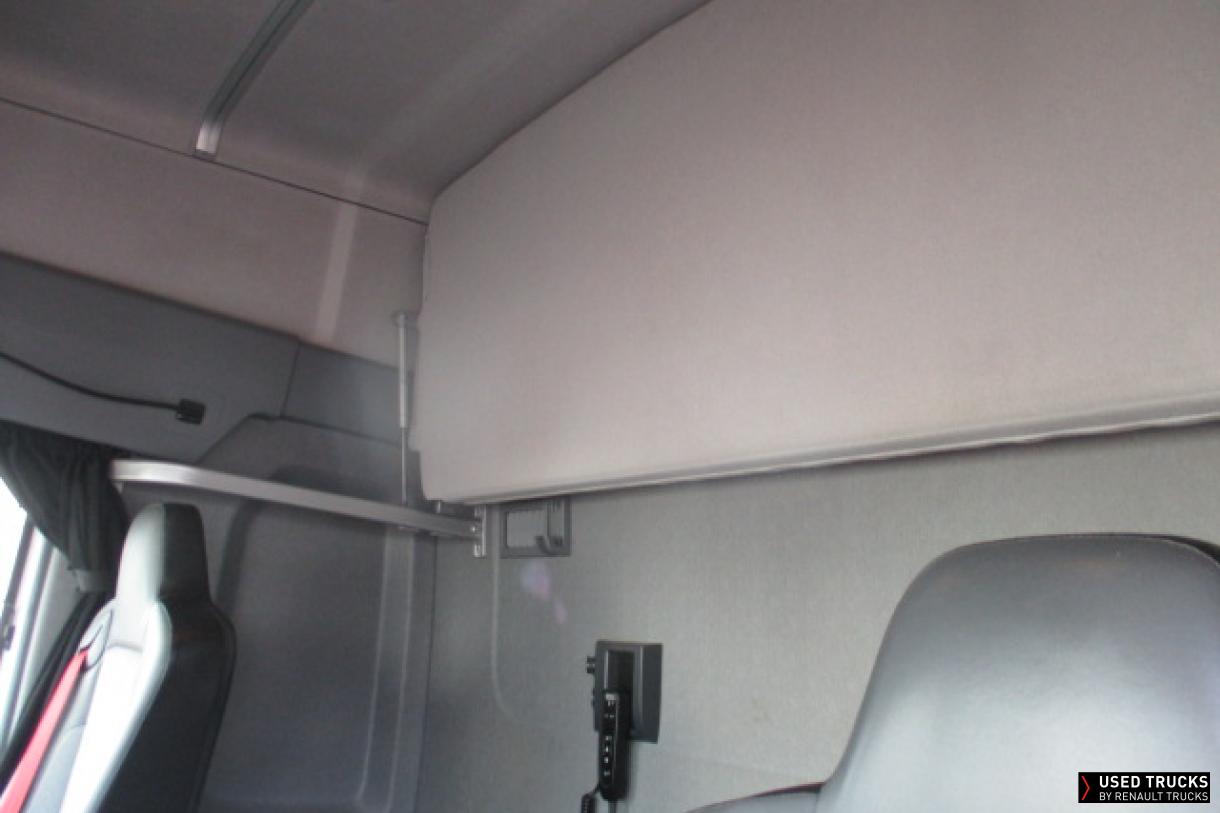 Renault Trucks T 480