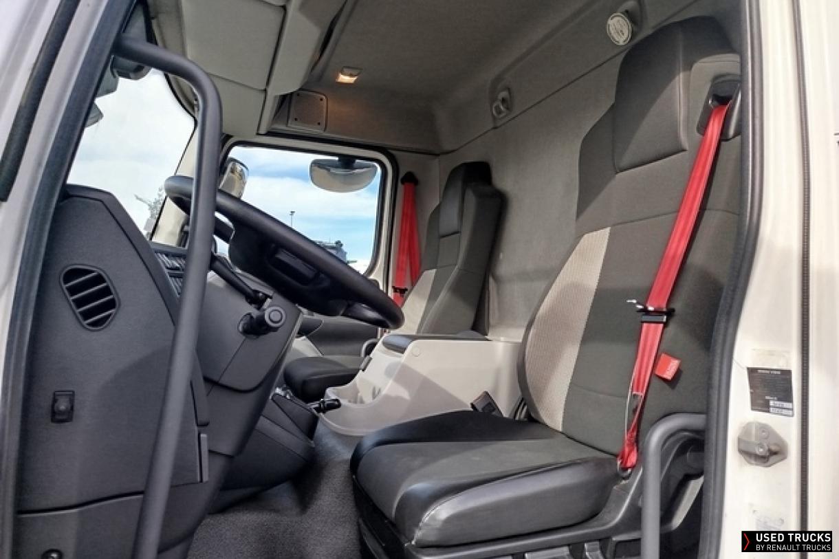 Renault Trucks D 210