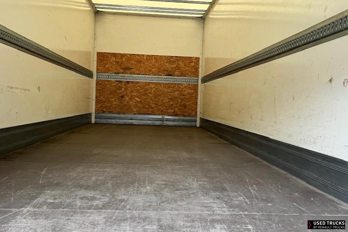 Renault Trucks D 250