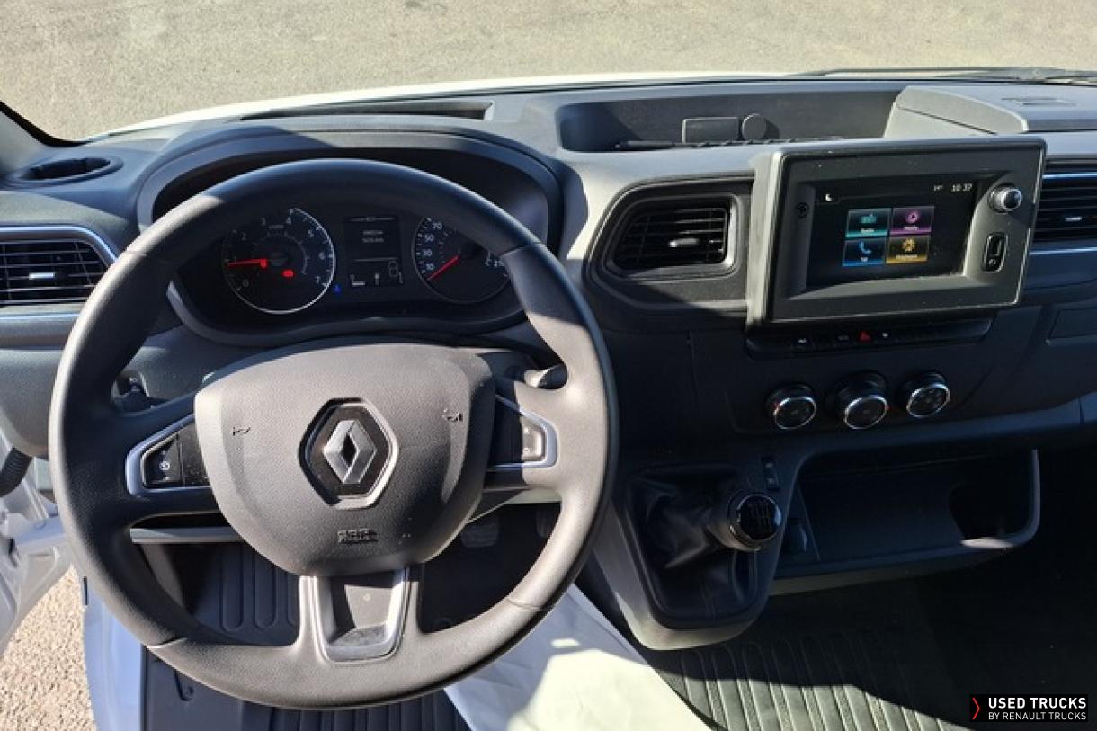 Renault Master 135