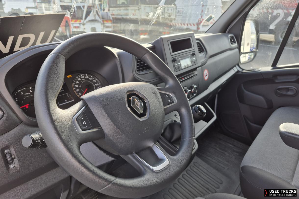 Renault Master 135