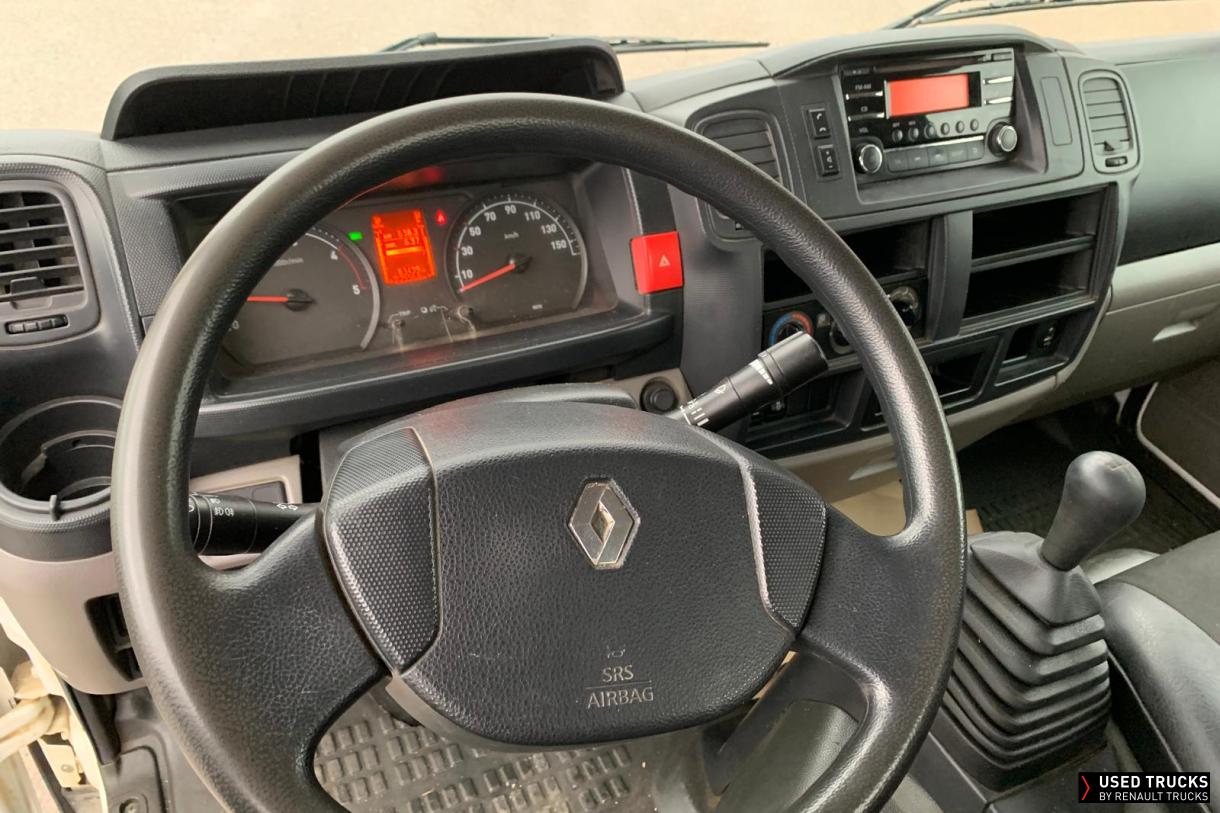 Renault Trucks Maxity 130