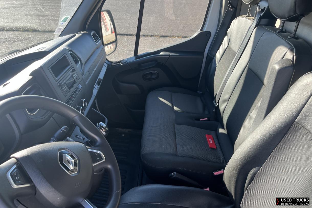 Renault Trucks Master 135