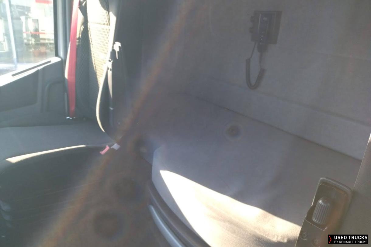 Renault Trucks T High 520