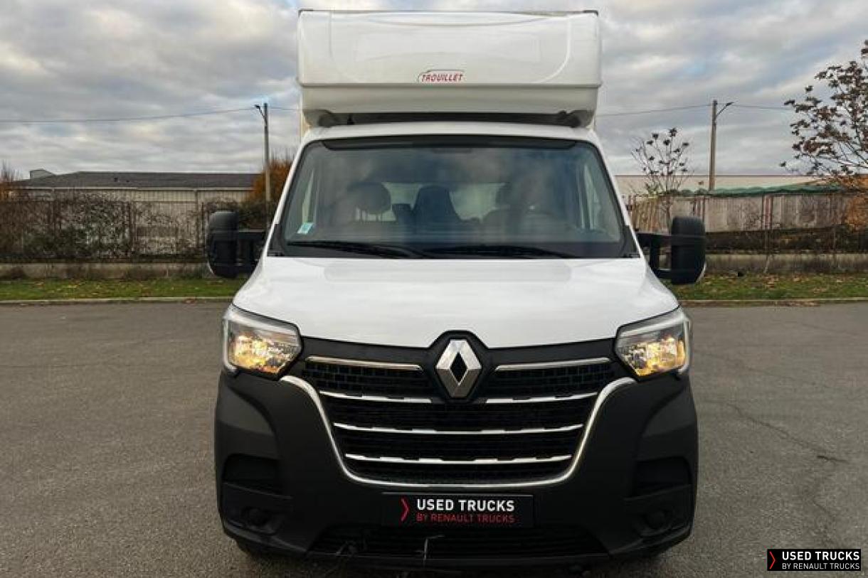 Renault Master 145