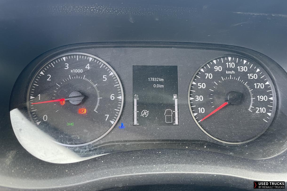 Renault Trucks Master 165