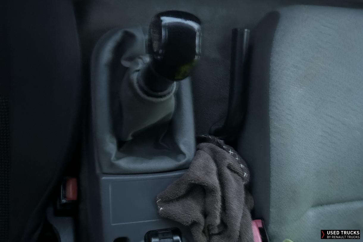 Renault Trucks Midlum 220