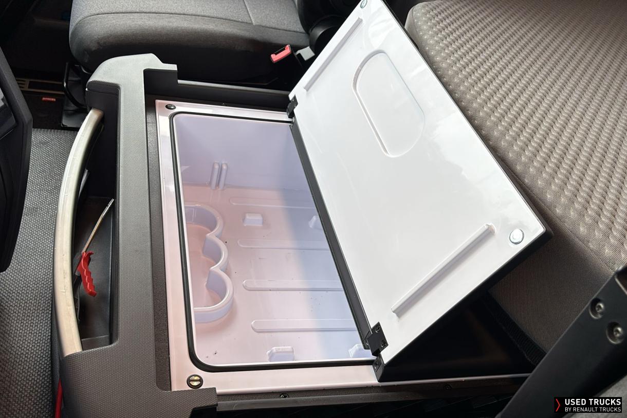 Renault Trucks T 440