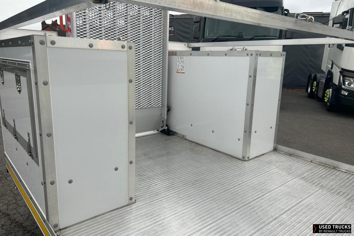 Renault Trucks Trafic 120