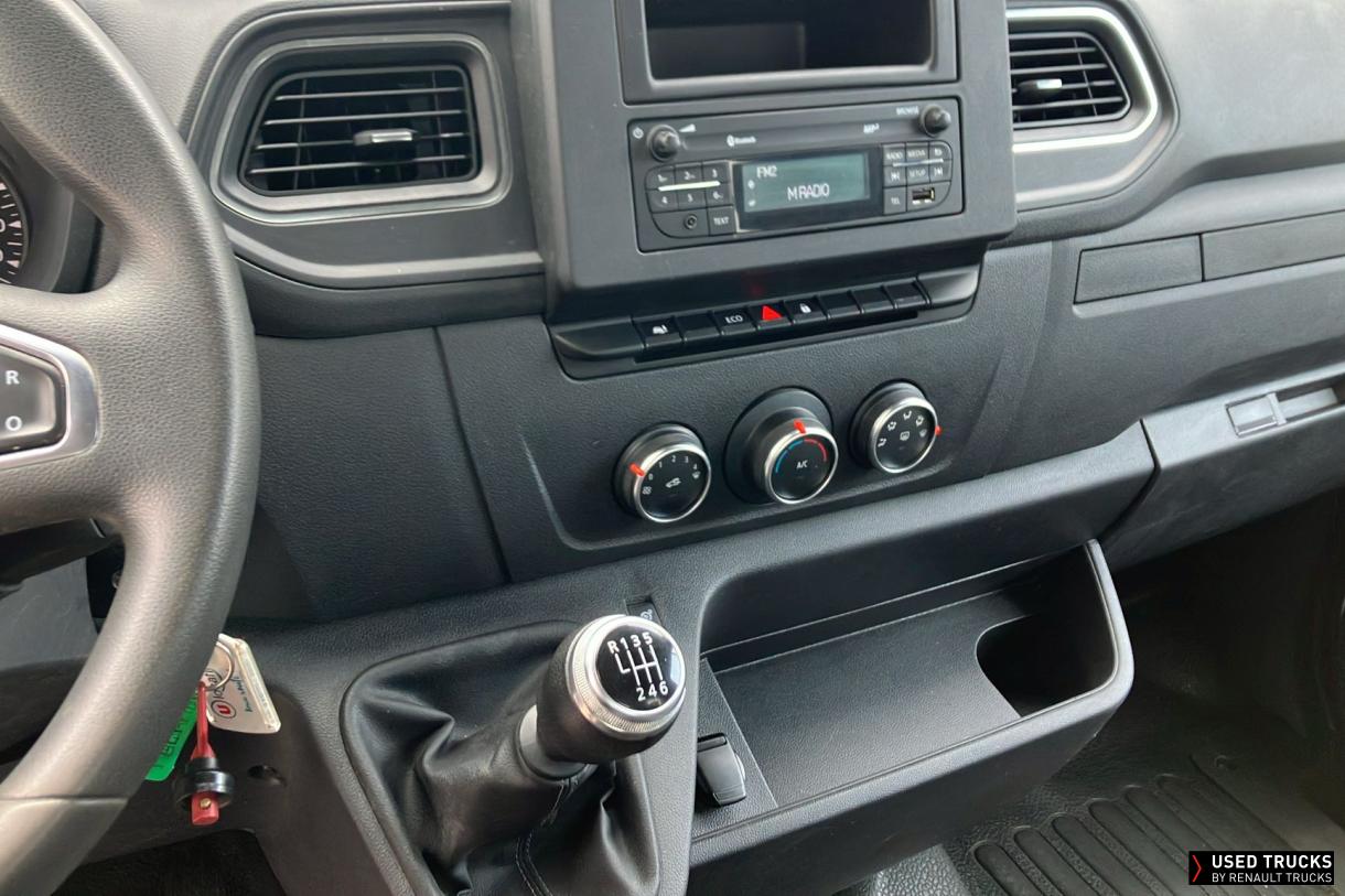 Renault Master 130