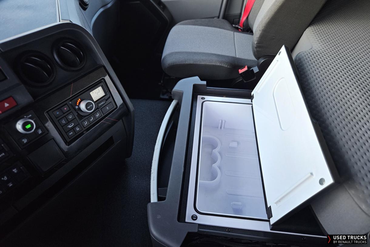 Renault Trucks T 480