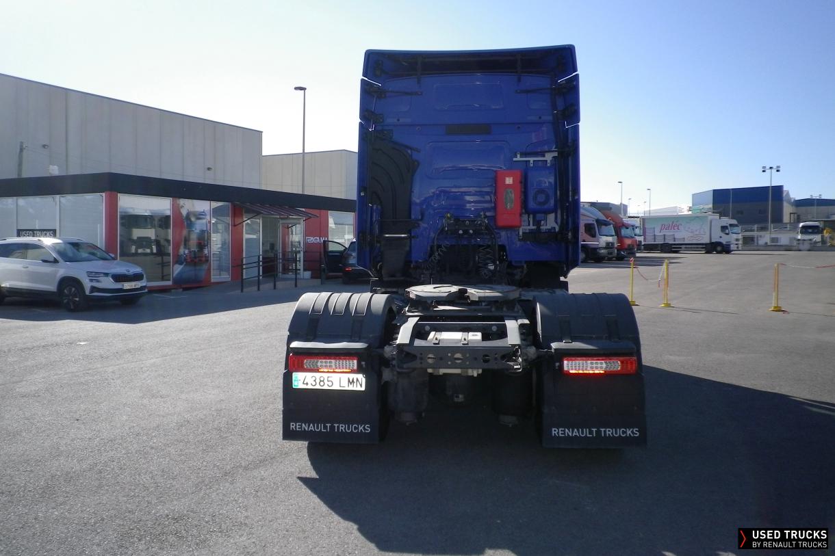 Renault Trucks T 520