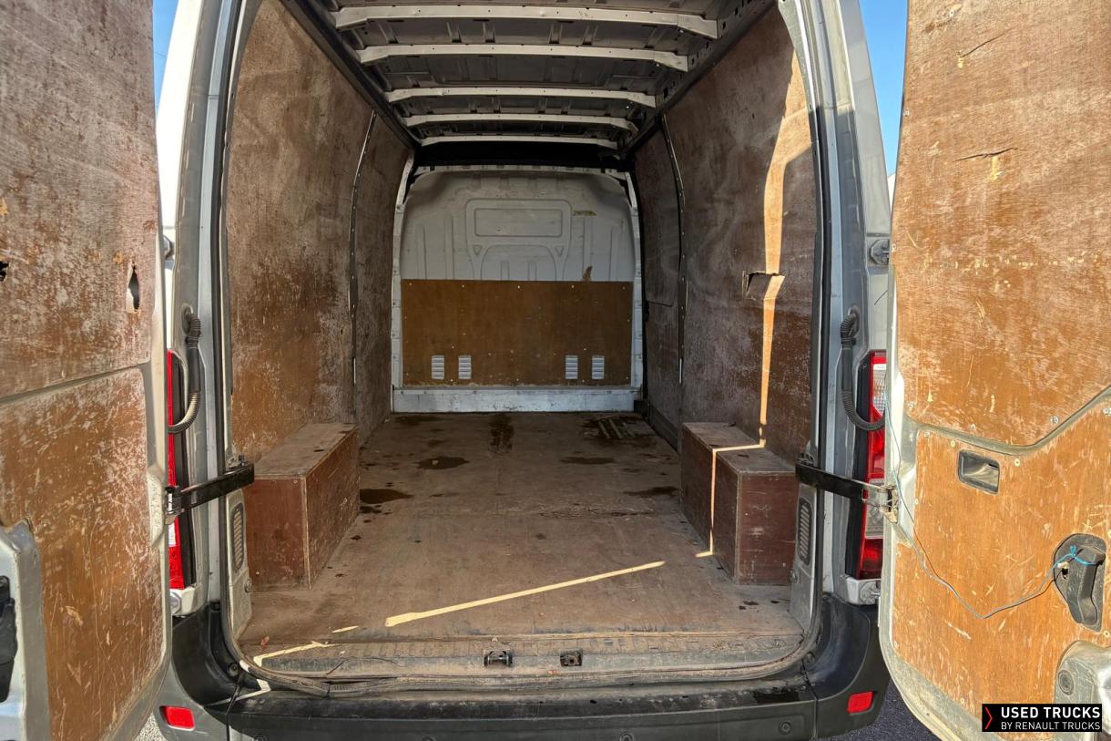 Renault Trucks Master 130