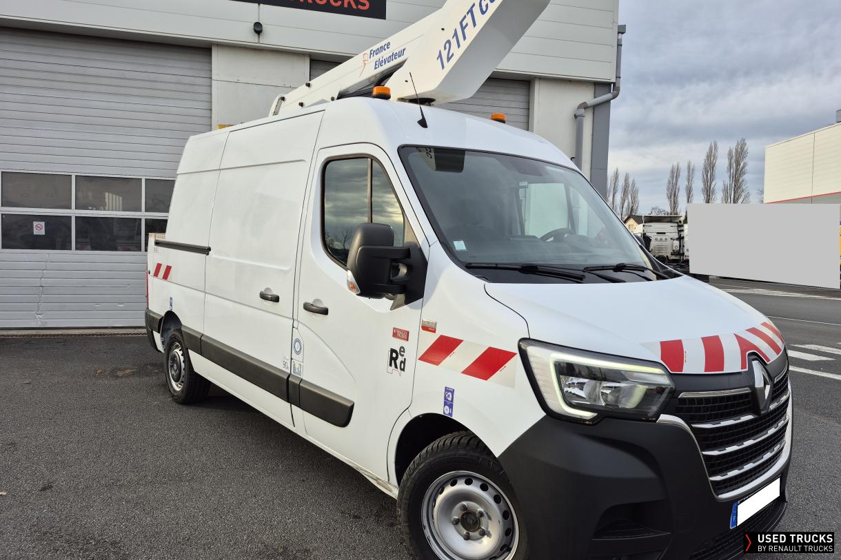 Renault Trucks Master 145