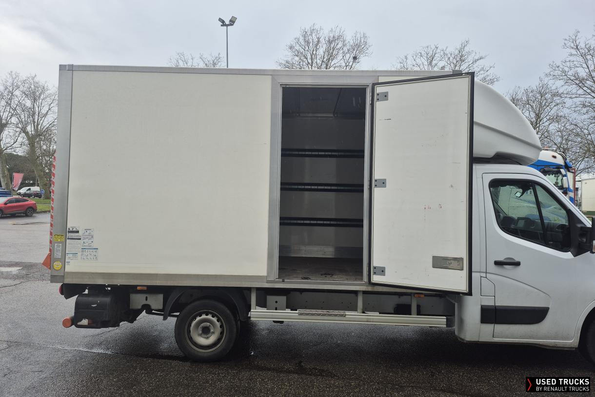 Renault Master 130