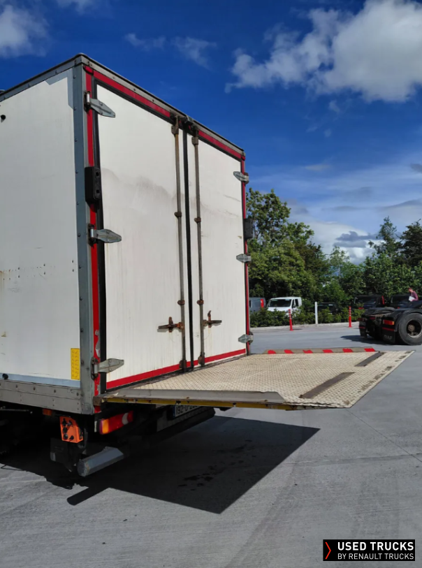 Renault Trucks D 210