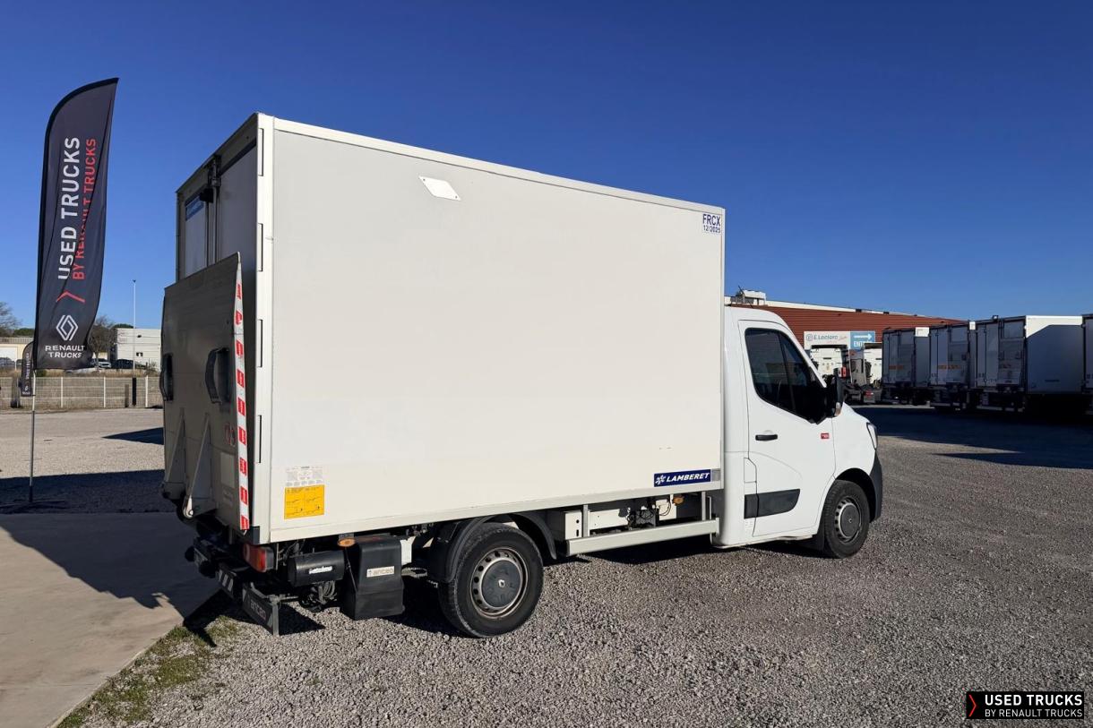 Renault Trucks Master 