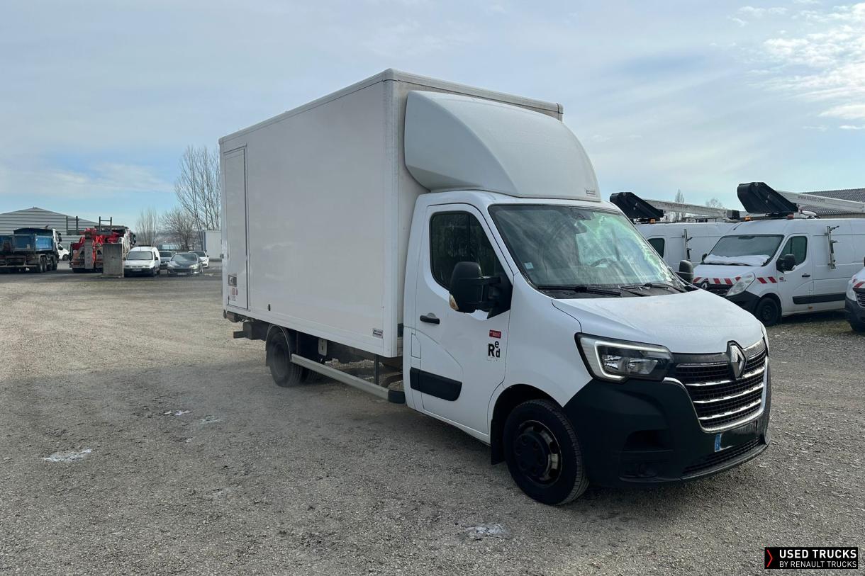 Renault Trucks Master 145