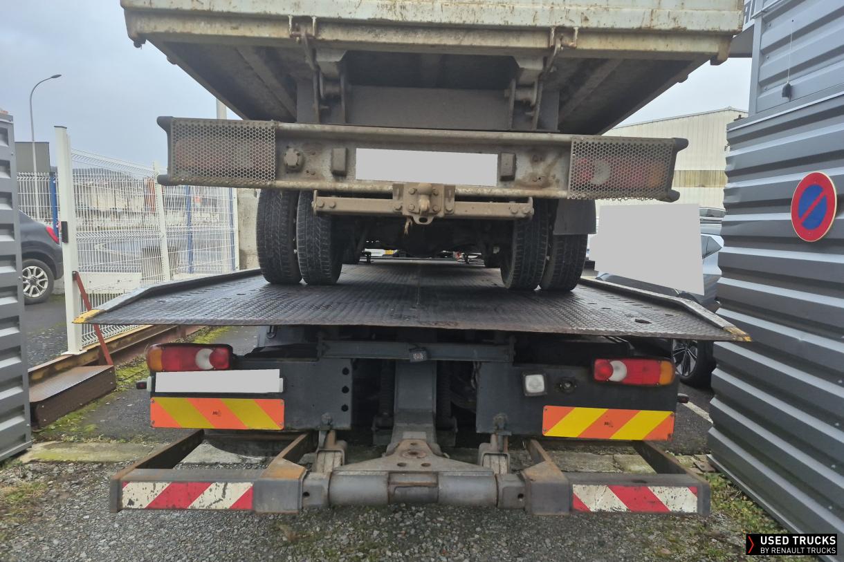 Renault Trucks Midlum 220