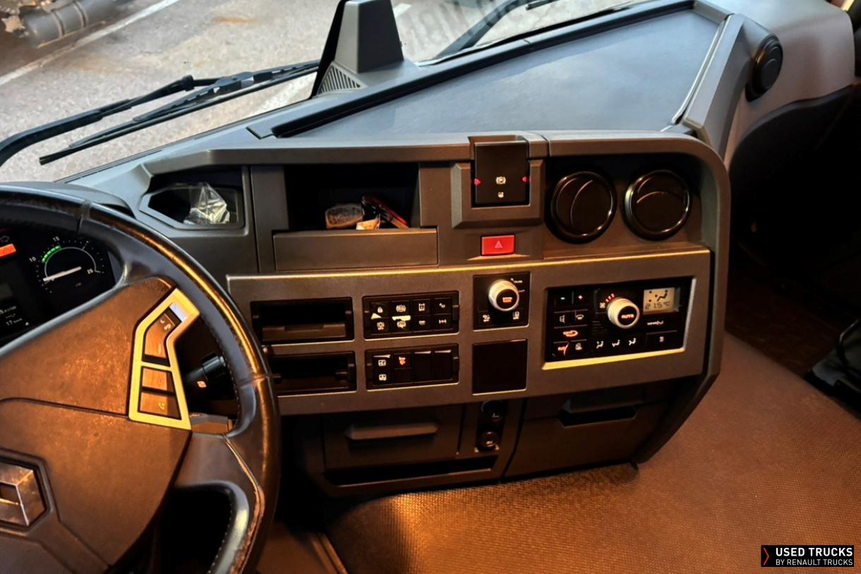 Renault Trucks T 480