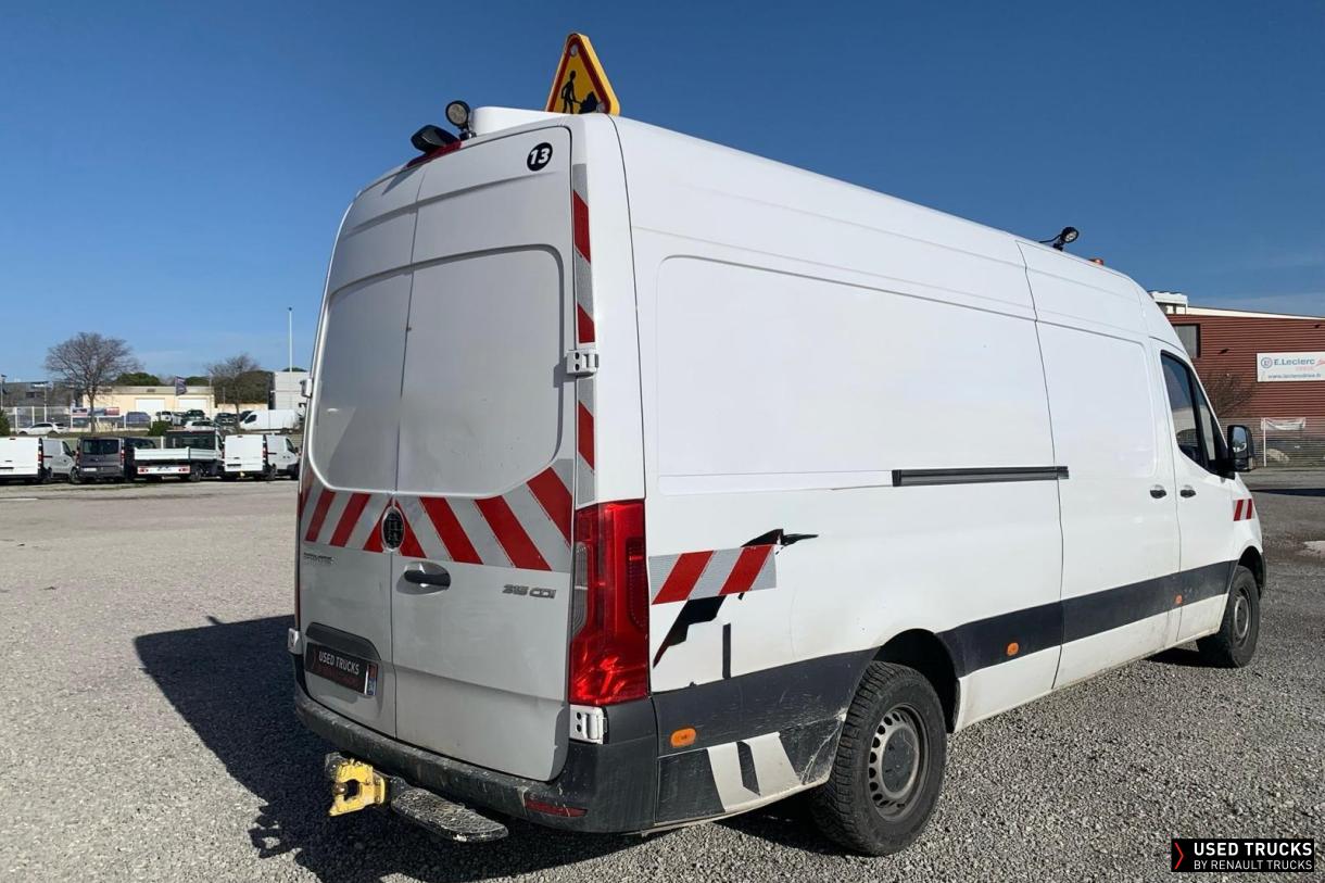 Mercedes-Benz Sprinter 150