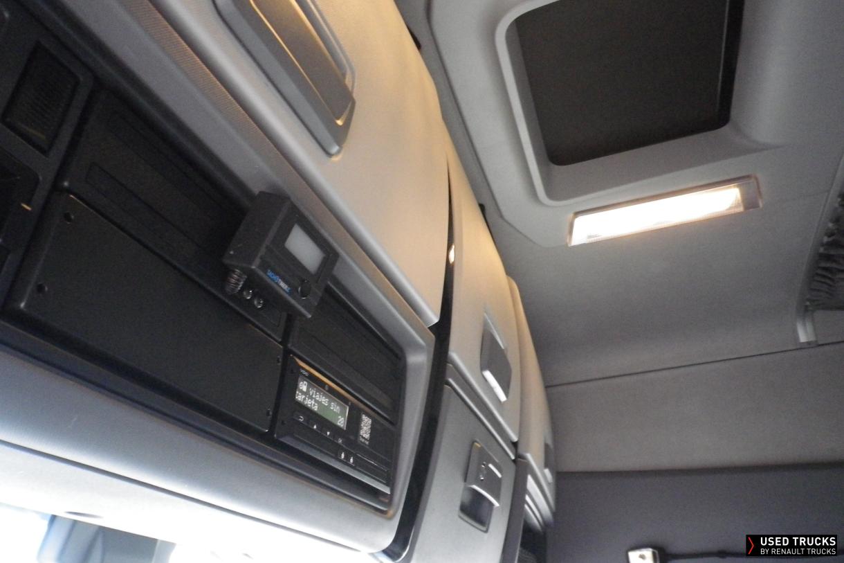 Renault Trucks T 520