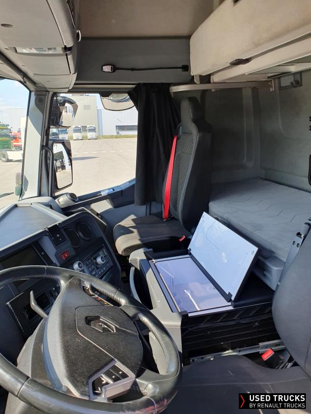 Renault Trucks T 440