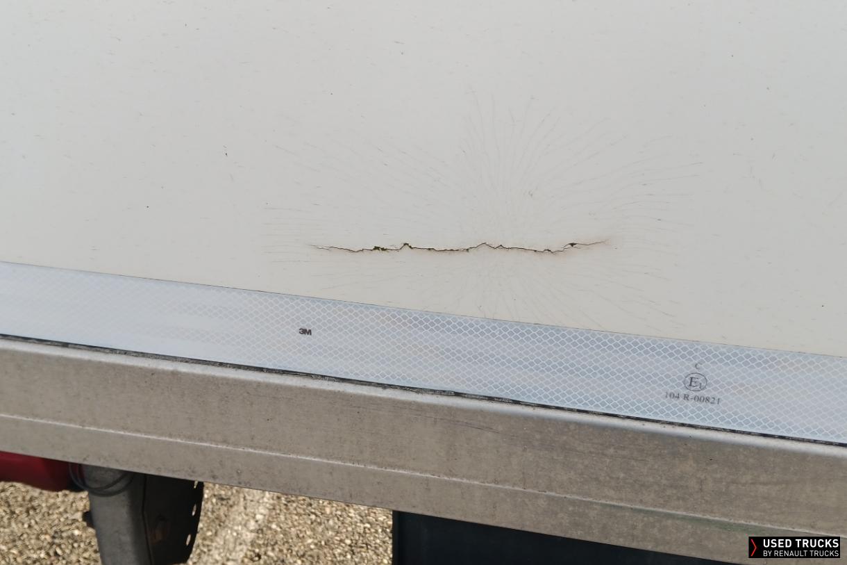 Renault Trucks D 280