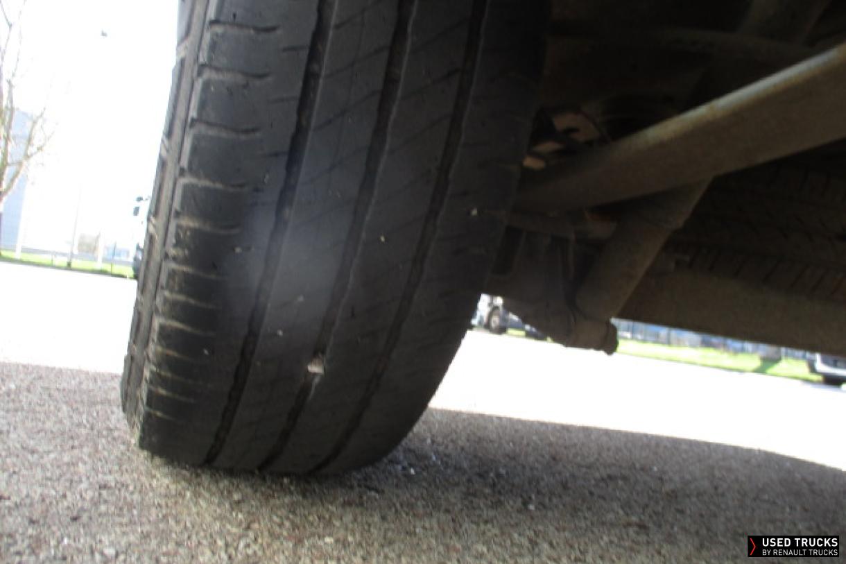 Renault Trucks Master 170