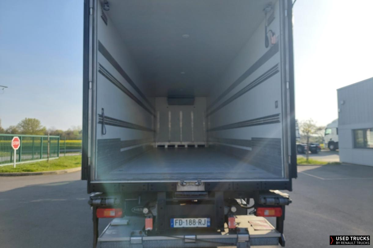 Renault Trucks D 430