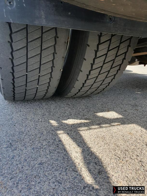 Renault Trucks T 440