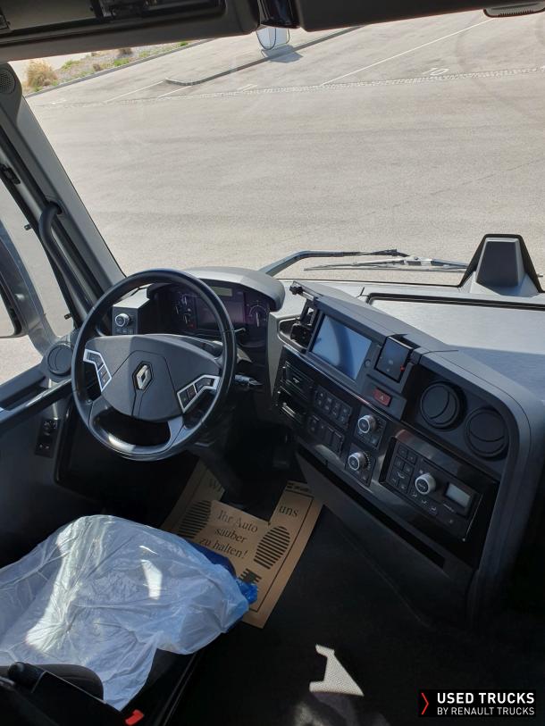 Renault Trucks T High 