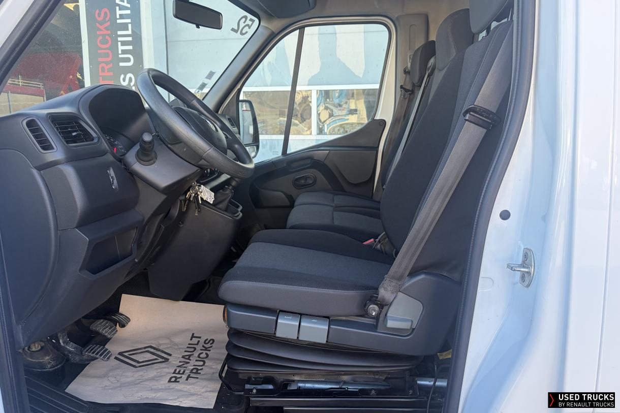 Renault Trucks Master 165