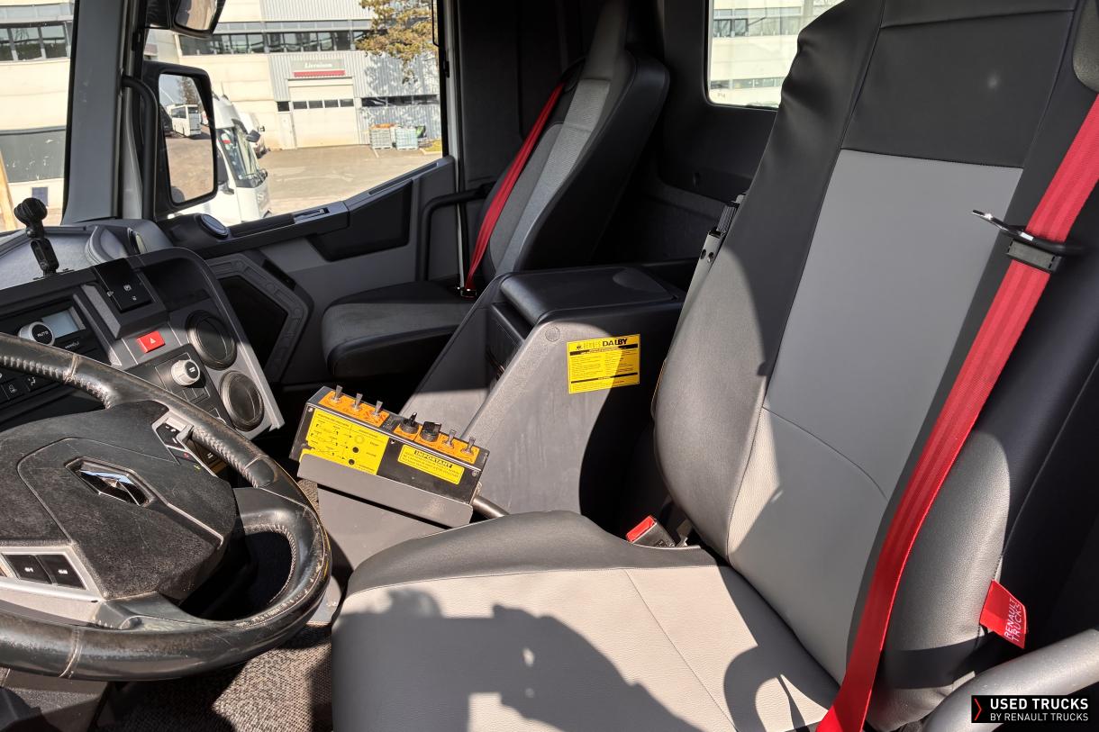 Renault Trucks C 460