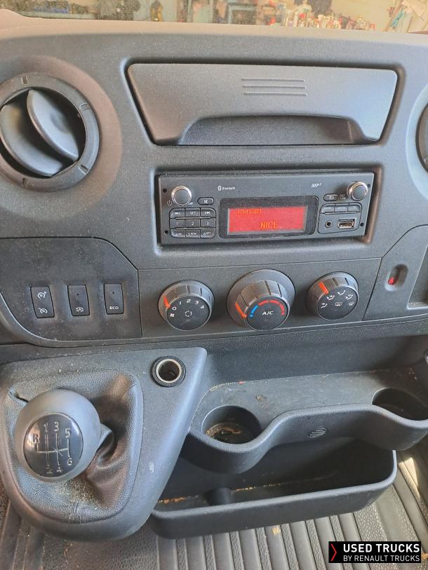 Renault Trucks Master 145